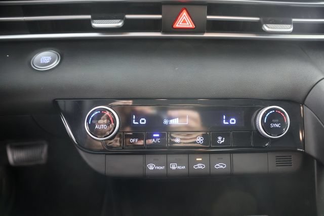 Certified 2023 Hyundai Elantra SEL FWD image 15