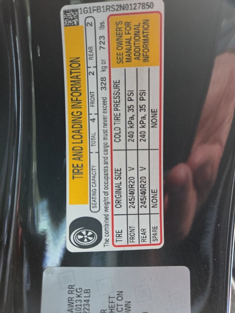 Used 2022 Chevrolet Camaro LT RWD image 17