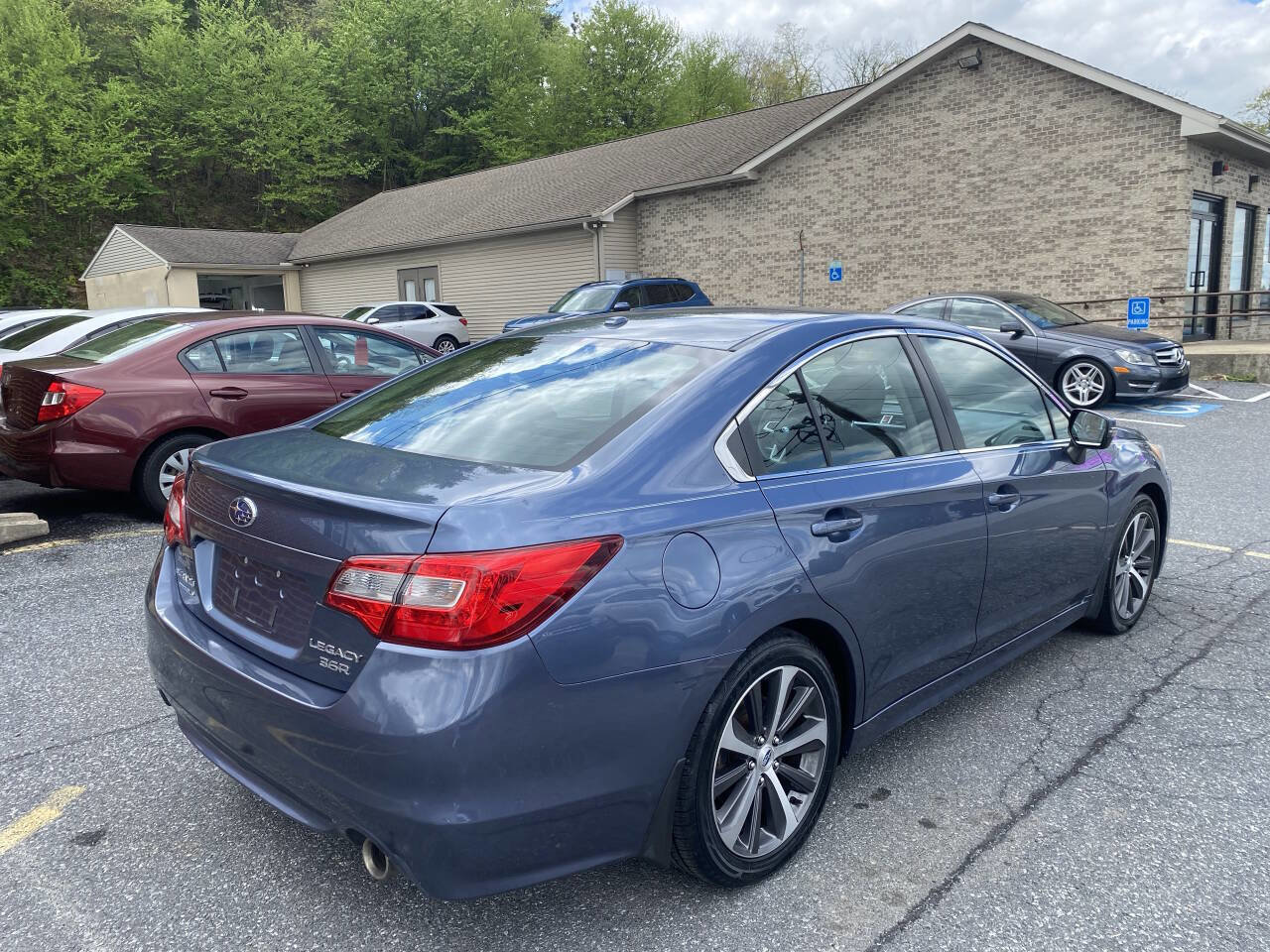 Used 2015 Subaru Legacy 3.6R Limited AWD/4WD image 7