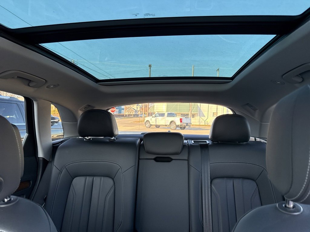 Used 2024 Audi Q5 2.0T Premium image 51