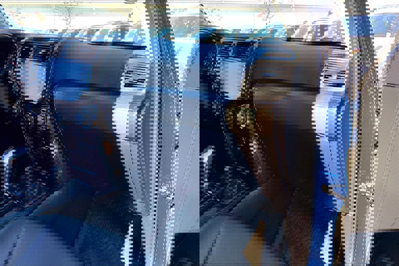 Used 2022 Toyota 4Runner TRD Off-Road Premium image 17