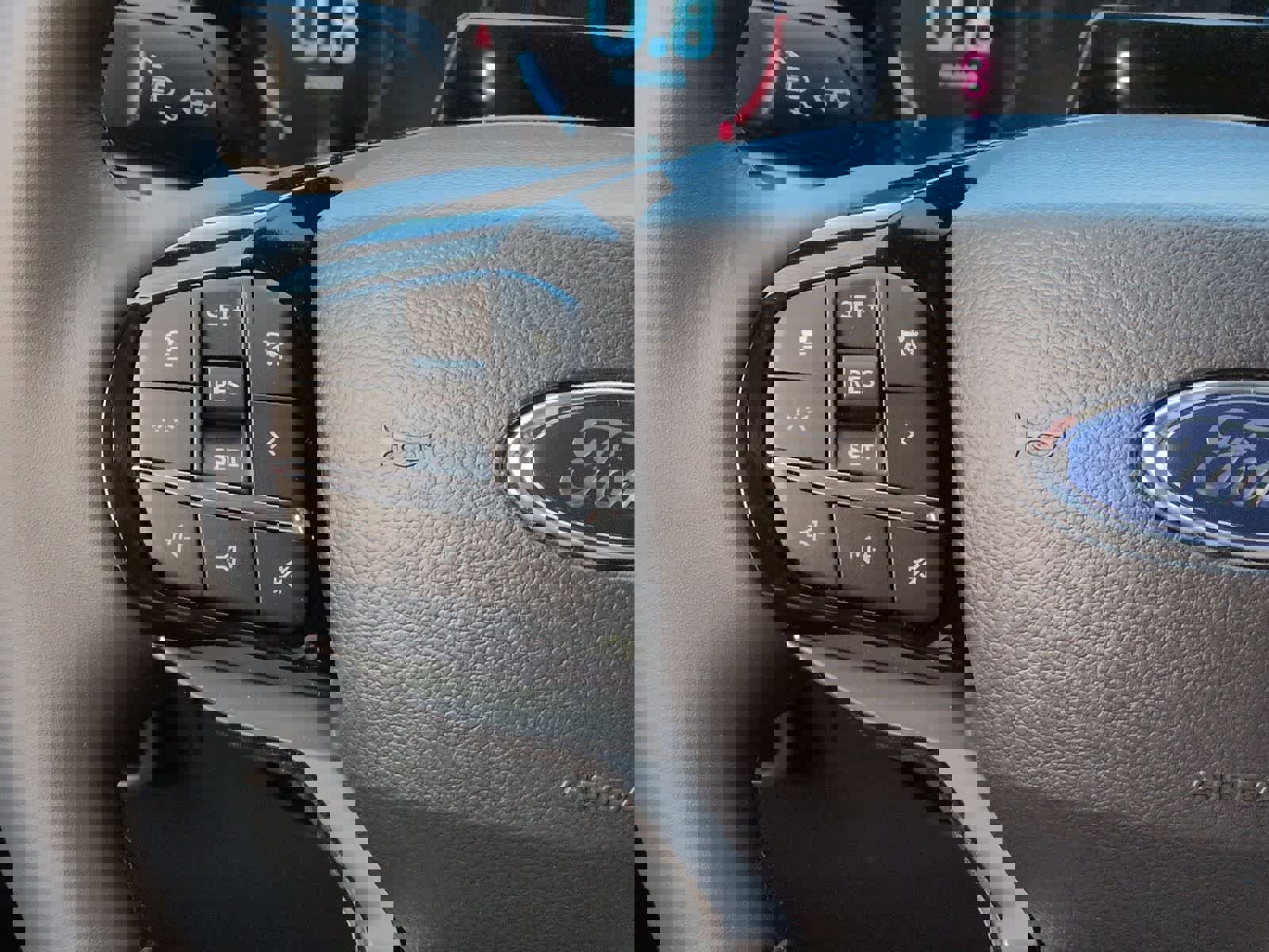 Used 2026 Ford Explorer Platinum w/ LUX Leather Package image 25