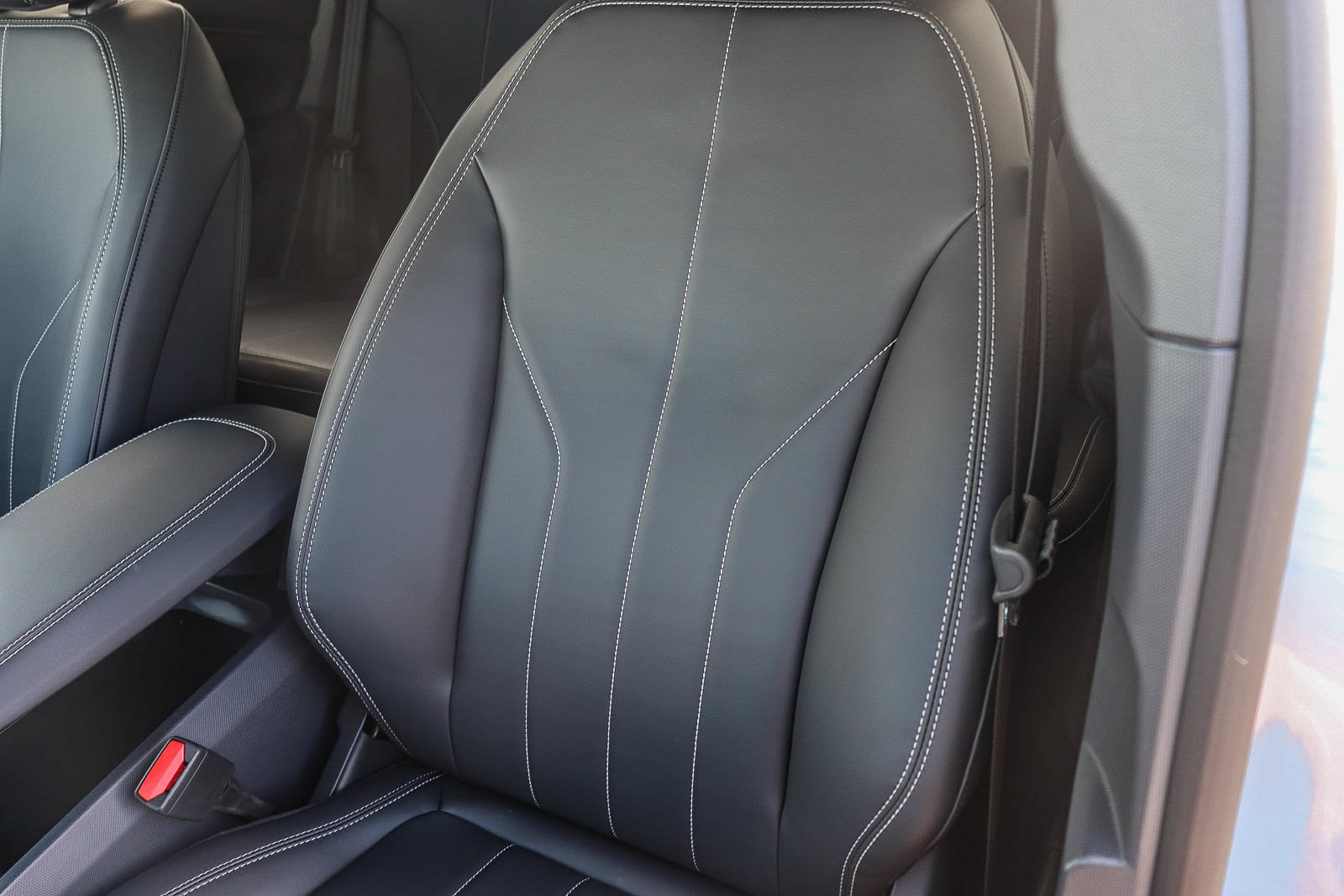 New 2026 Ford Mustang Mach-E Select RWD image 26