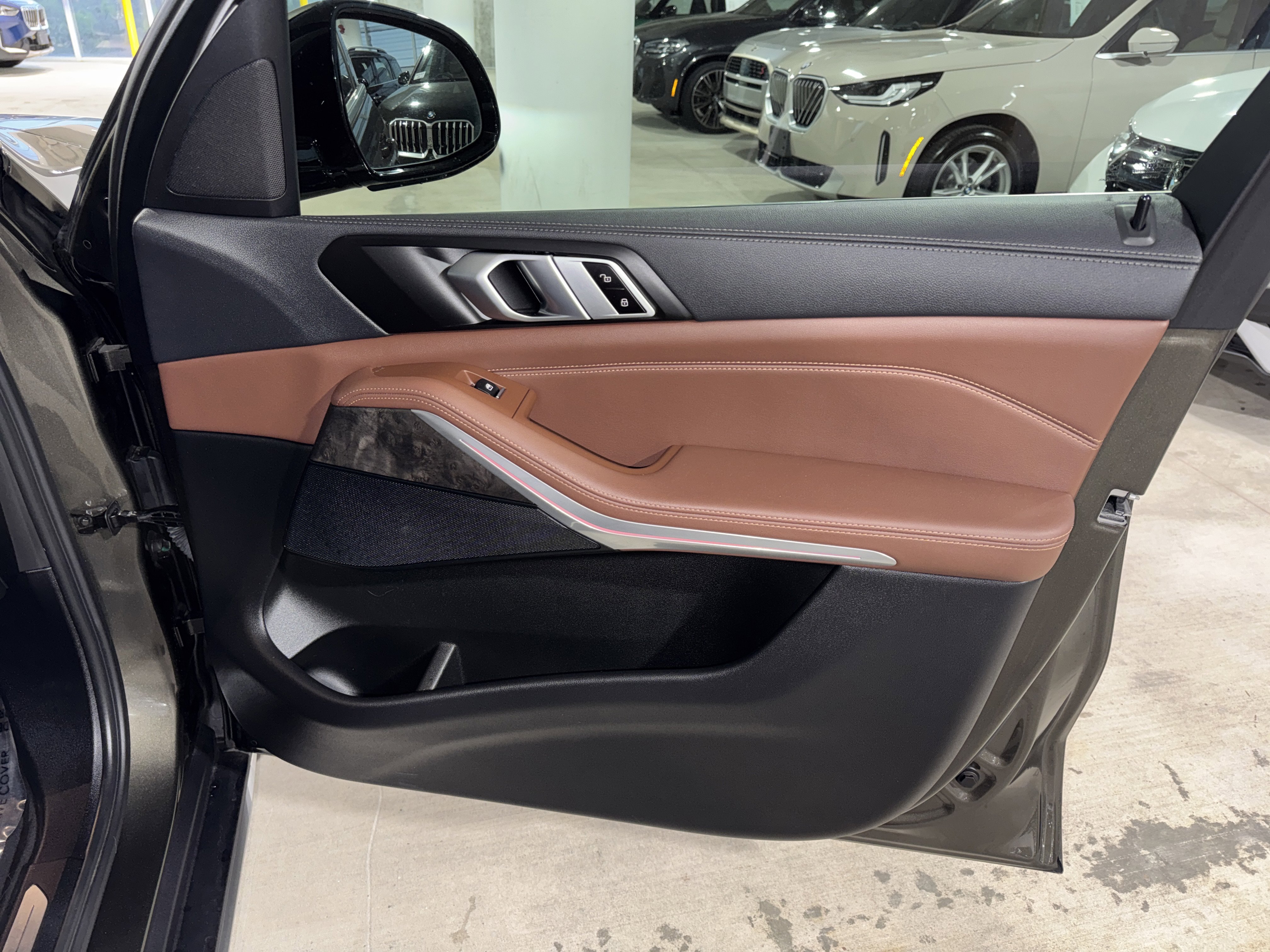 Certified 2023 BMW X5 xDrive40i image 9