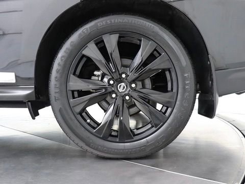 Used 2017 Nissan Pathfinder Platinum w/ Midnight Edition Package image 53