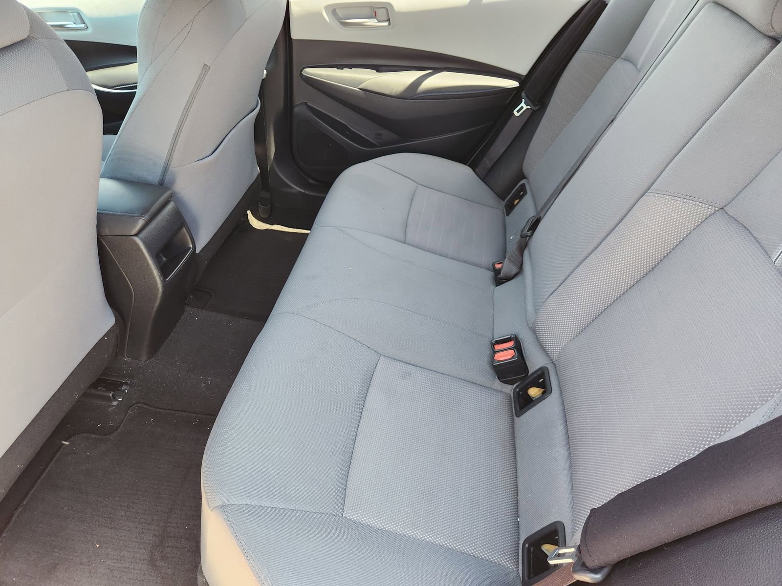 Used 2020 Toyota Corolla SE image 34