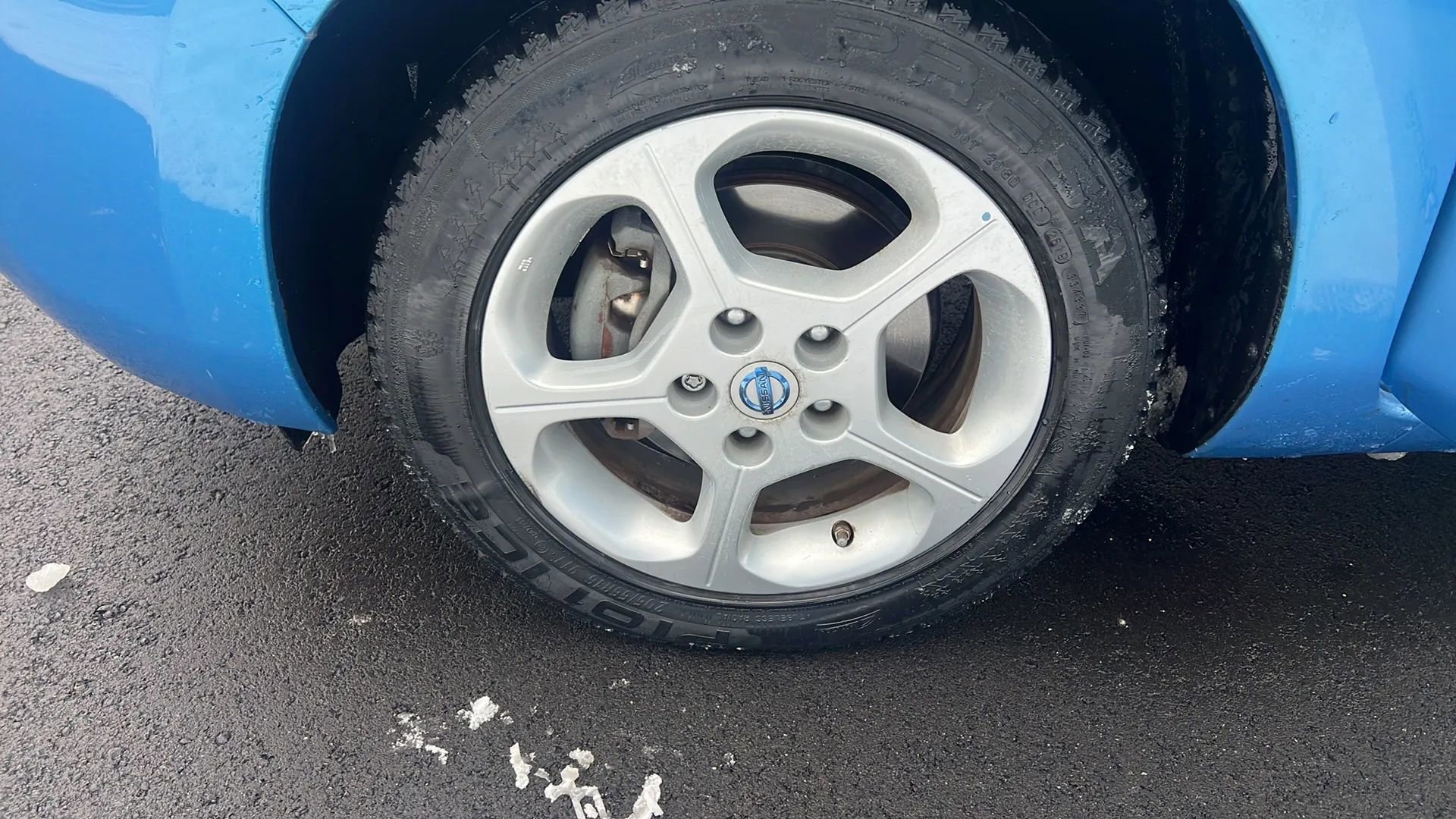 Used 2011 Nissan Leaf SL image 14