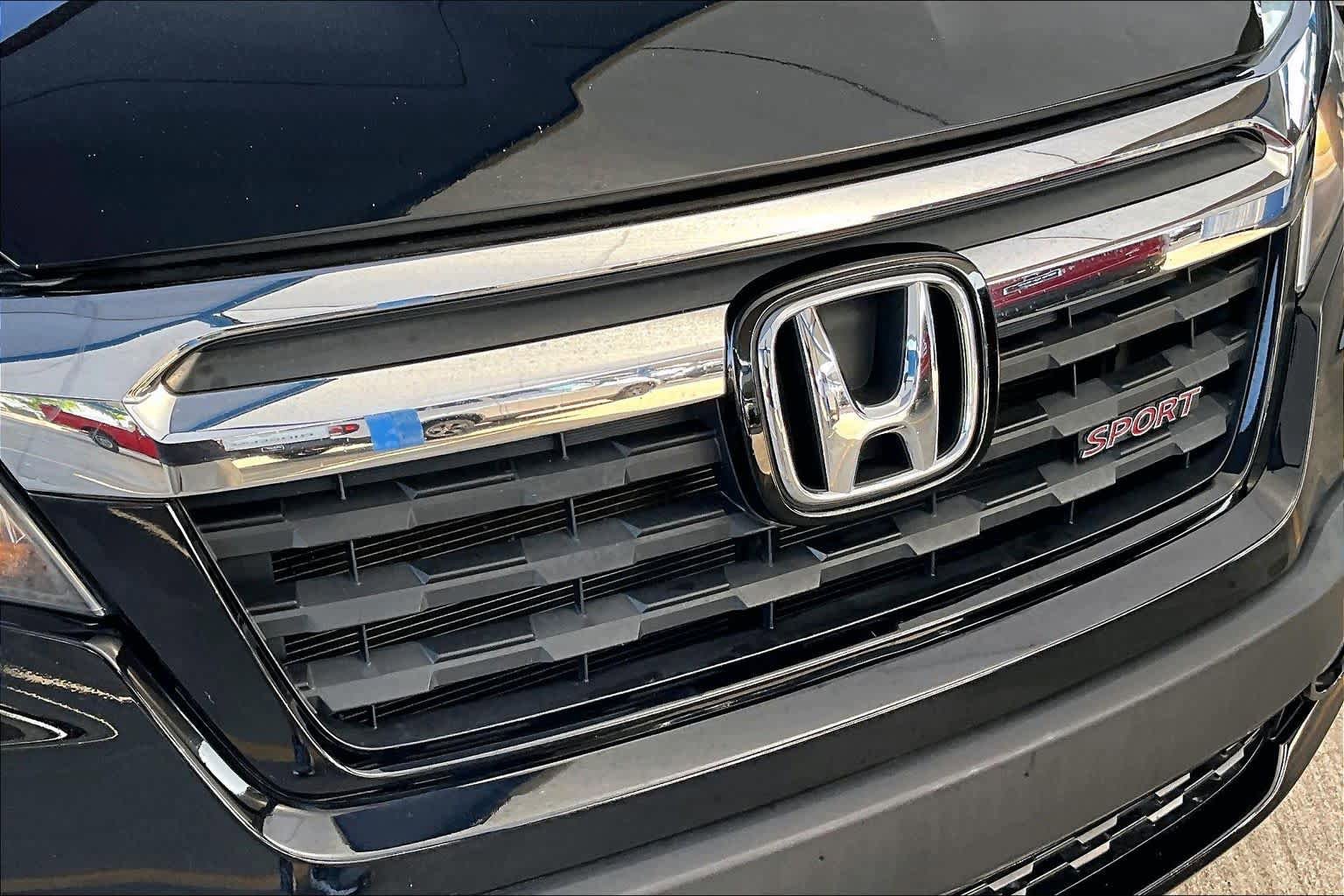 Used 2018 Honda Ridgeline Sport image 30