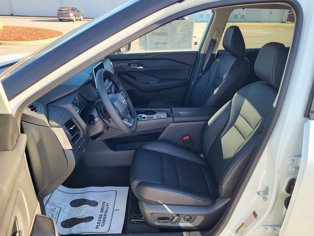 New 2026 Nissan Rogue SV image 12