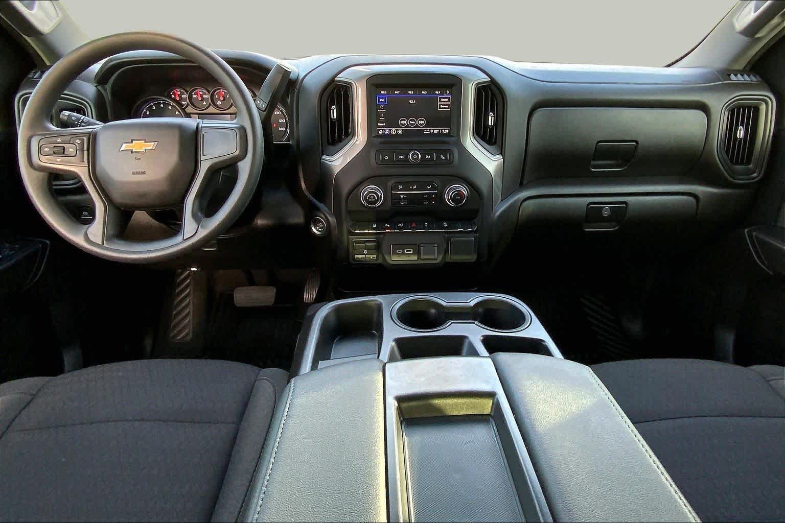 Used 2024 Chevrolet Silverado 2500 Custom w/ Custom Value Package AWD/4WD image 14