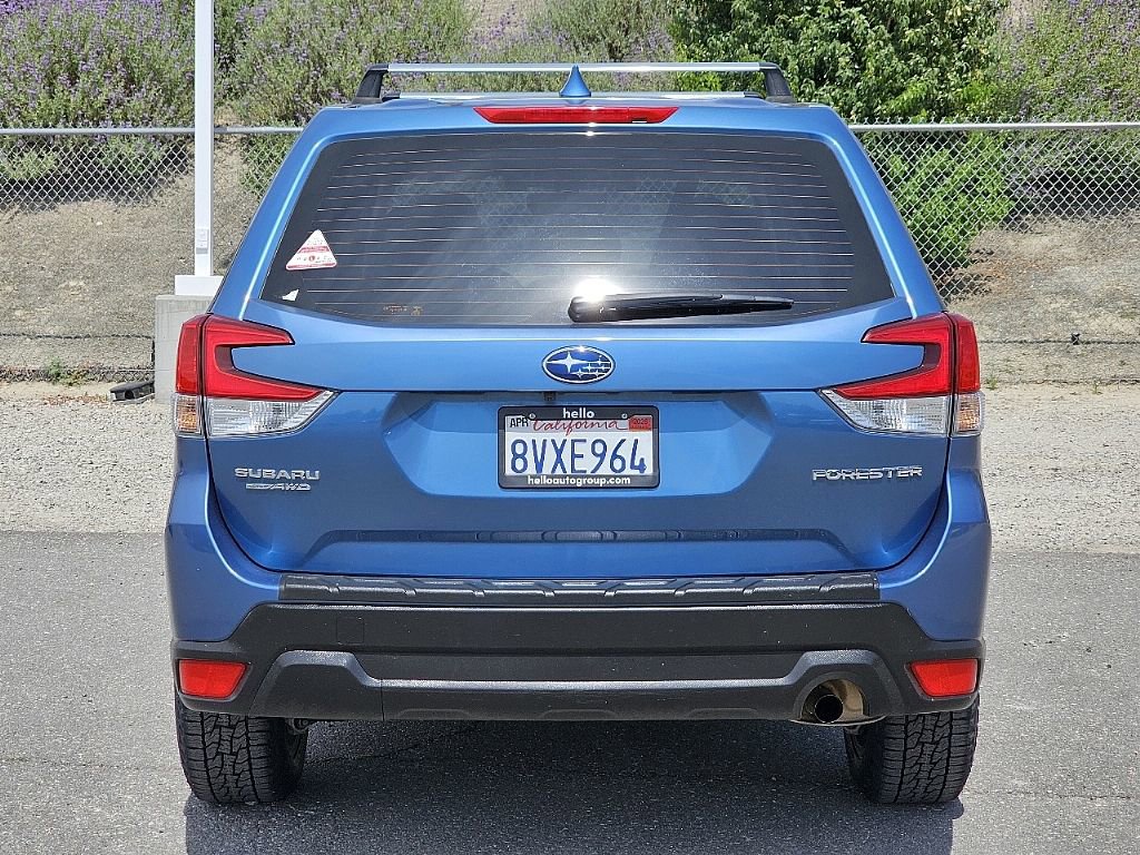 Used 2021 Subaru Forester AWD/4WD image 16