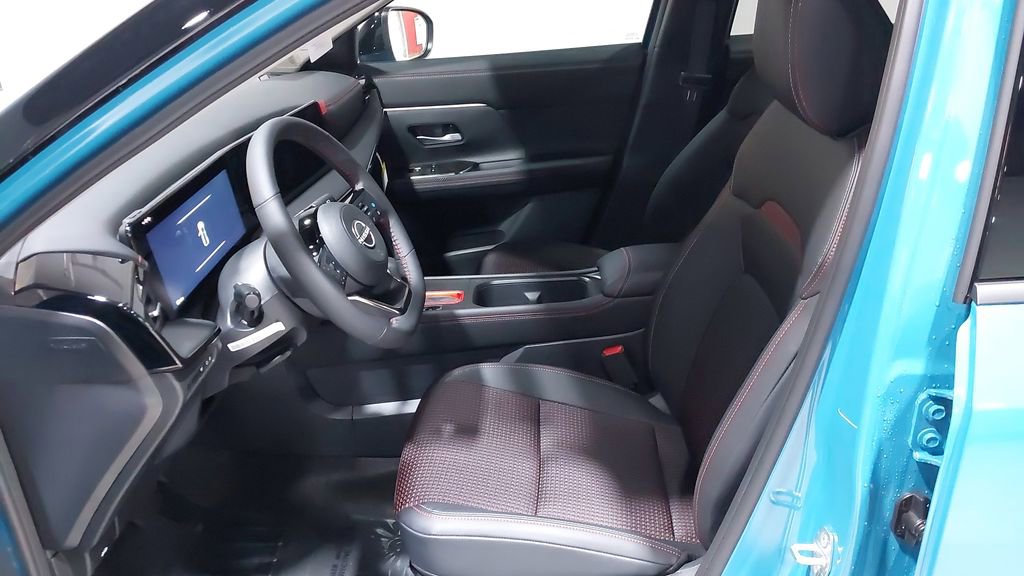 New 2026 Nissan Kicks SR w/ Illumination Package AWD/4WD image 20