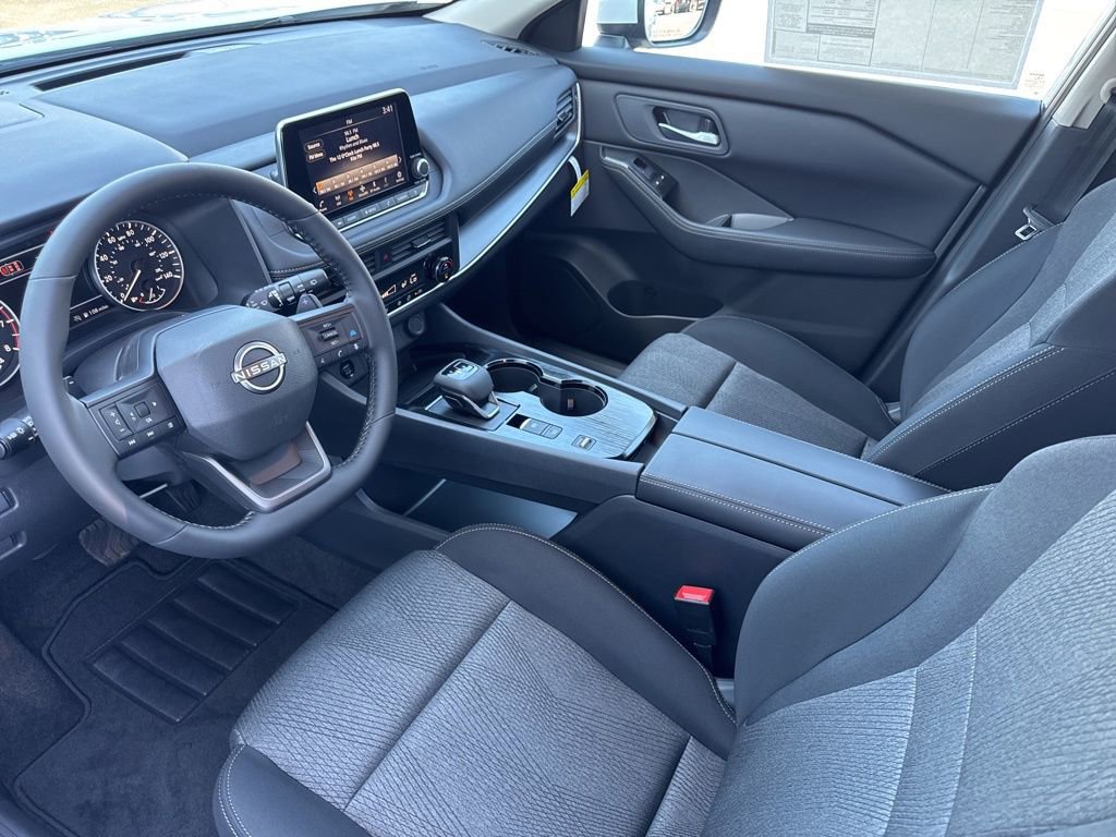 New 2026 Nissan Rogue SV FWD image 10