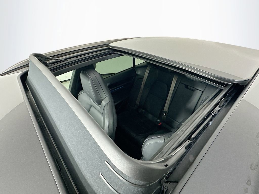 New 2026 Porsche Macan Turbo Electric image 14