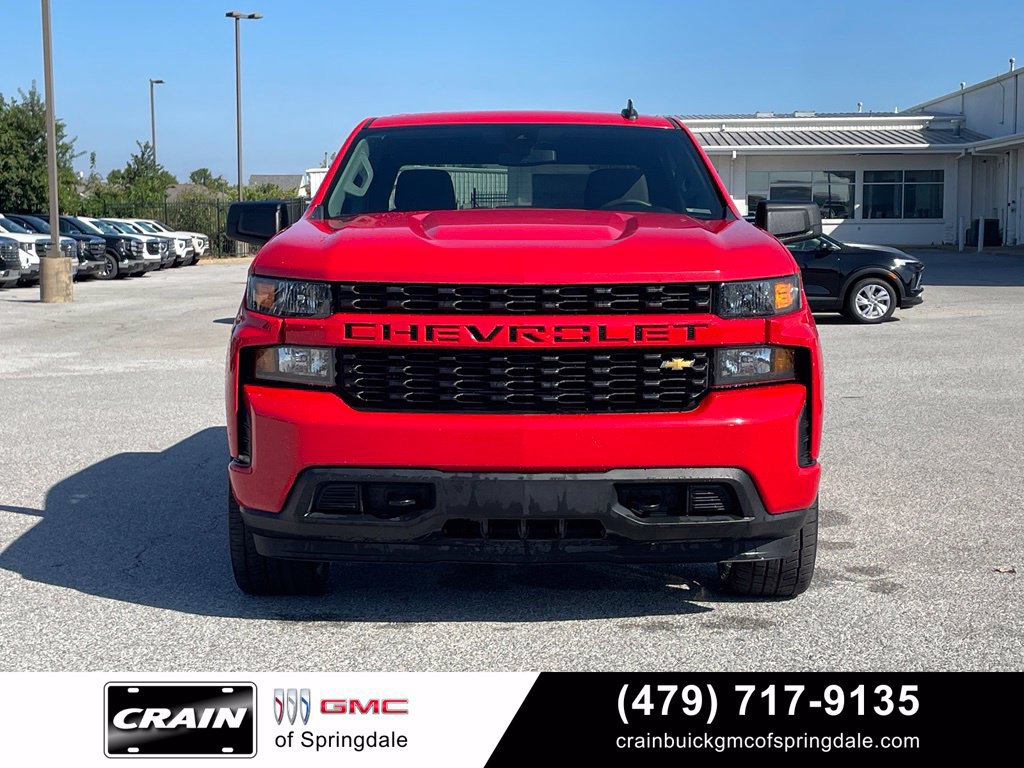 Used 2022 Chevrolet Silverado 1500 Custom w/ Safety Confidence Package RWD image 2