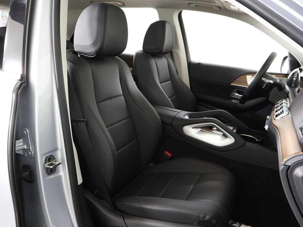 Used 2024 Mercedes-Benz GLE 350 4MATIC image 35