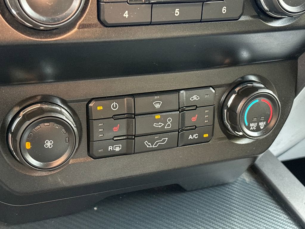 Used 2019 Ford F150 XLT w/ Equipment Group 302A Luxury AWD/4WD image 19