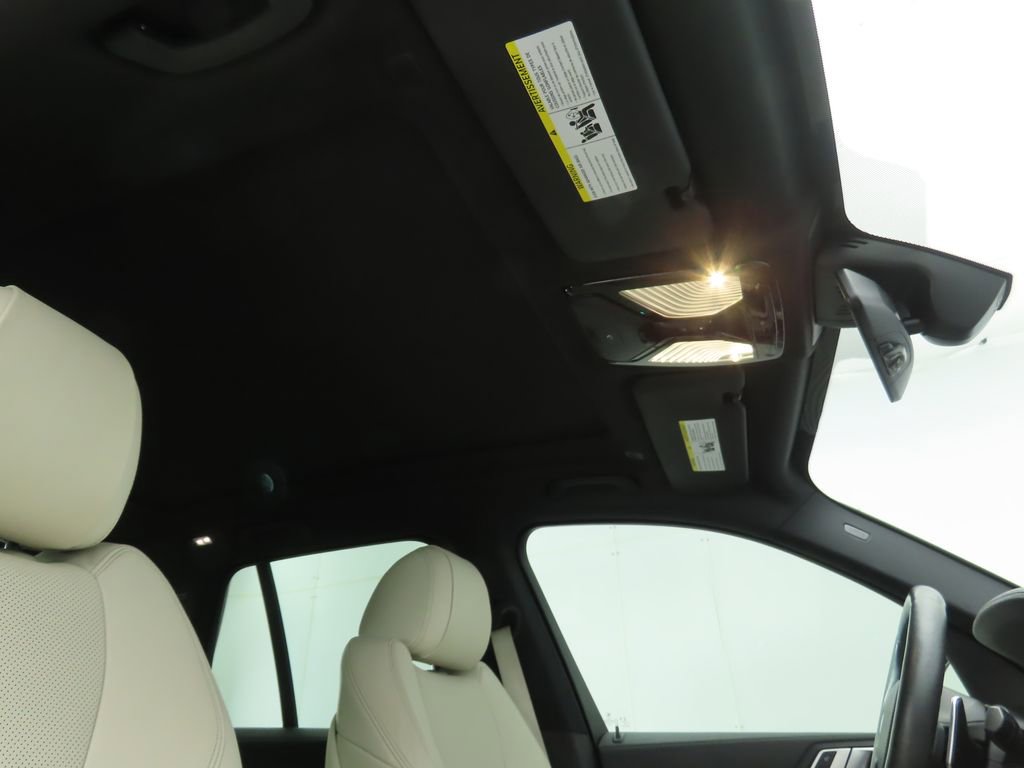 Used 2019 BMW X5 xDrive40i w/ Premium Package 2 image 18