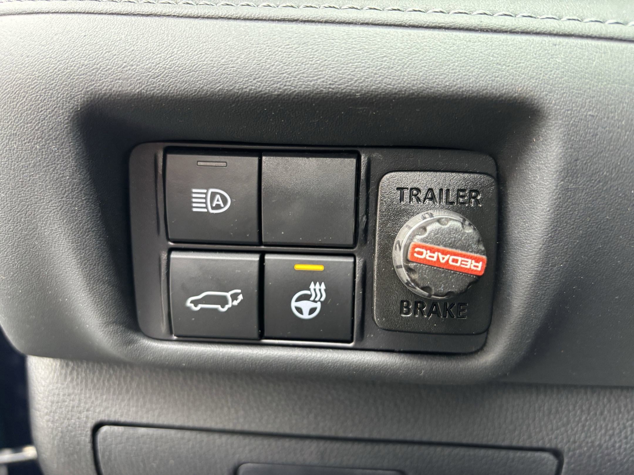 Used 2022 Toyota Highlander XLE image 36