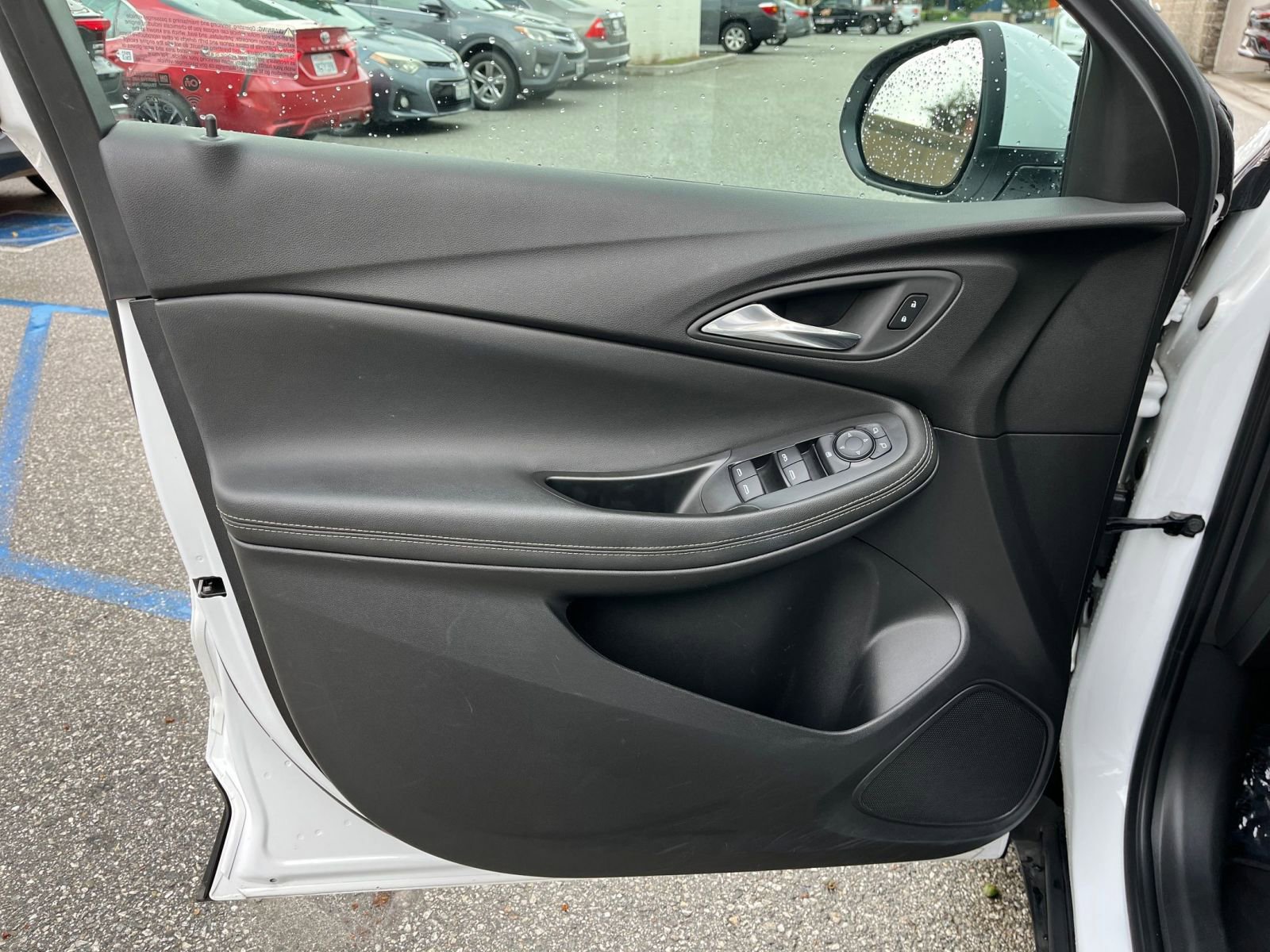 Used 2025 Buick Encore GX Preferred image 20