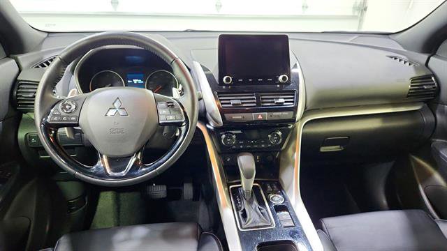 Used 2025 Mitsubishi Eclipse Cross SE image 24