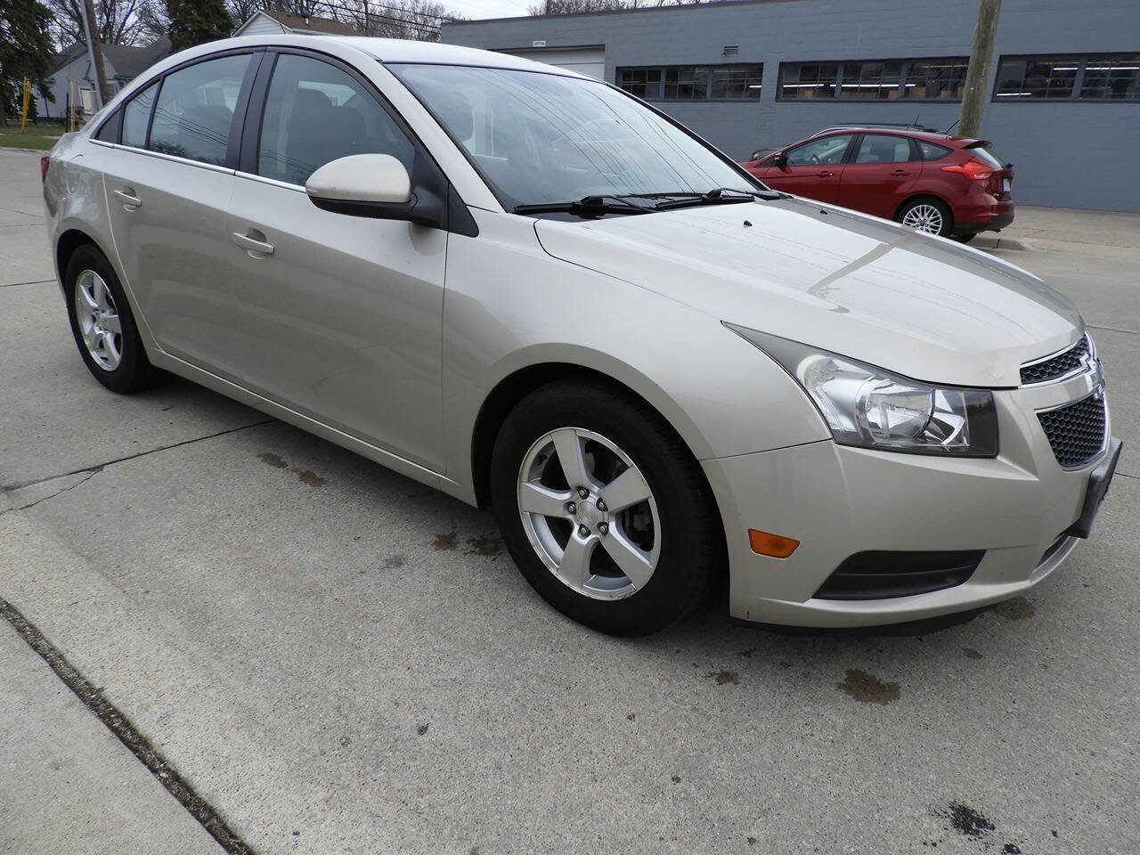 Used 2013 Chevrolet Cruze LT FWD image 11