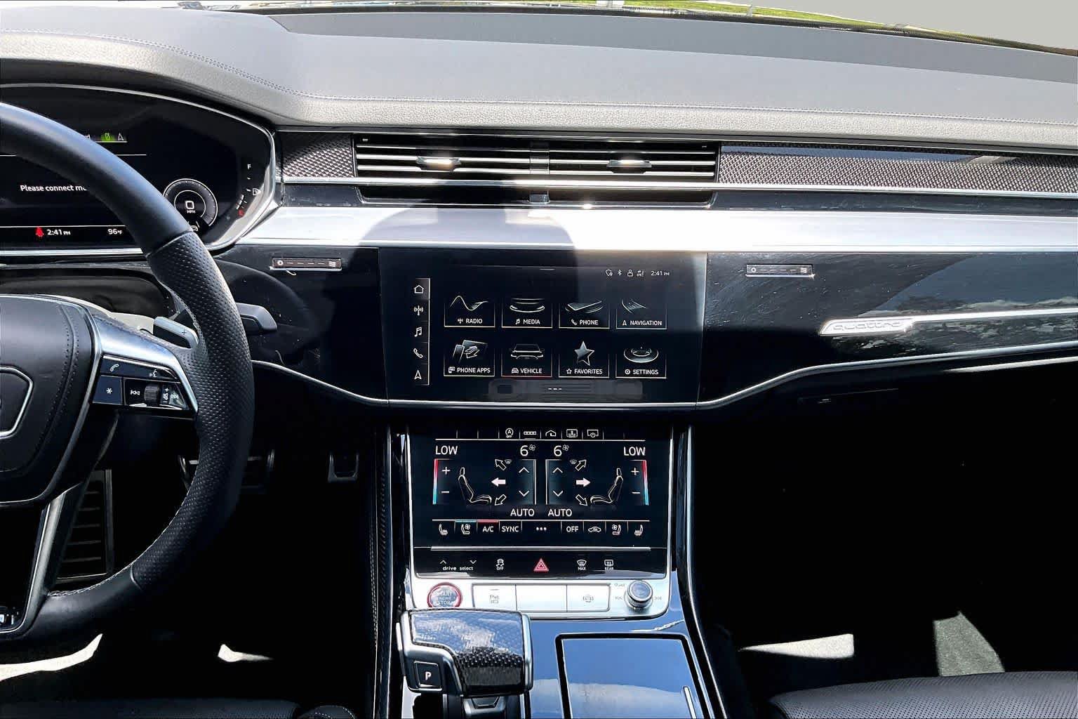 Used 2022 Audi S8 w/ S8 Executive Package AWD/4WD image 7
