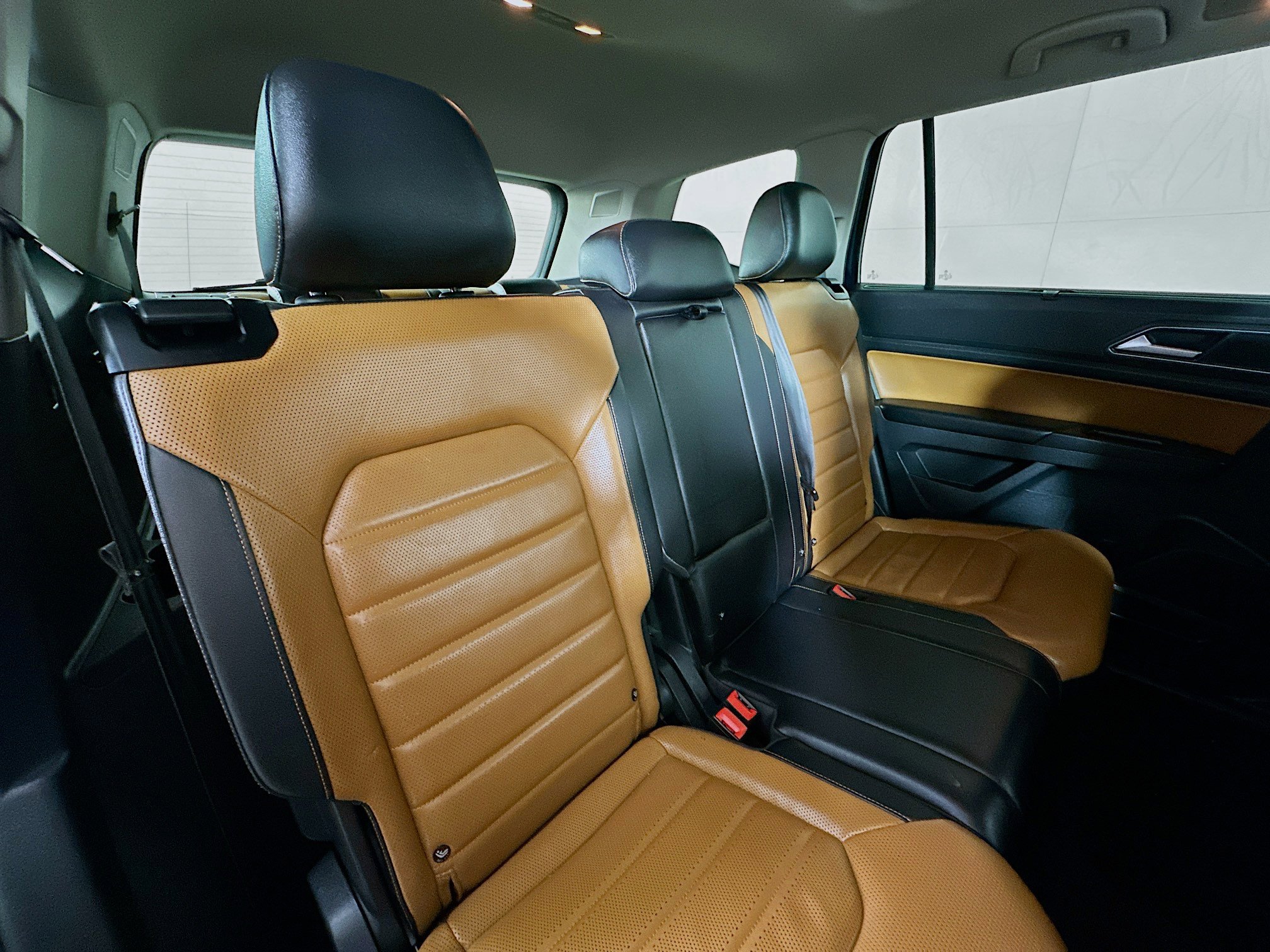 Used 2019 Volkswagen Atlas SE image 29