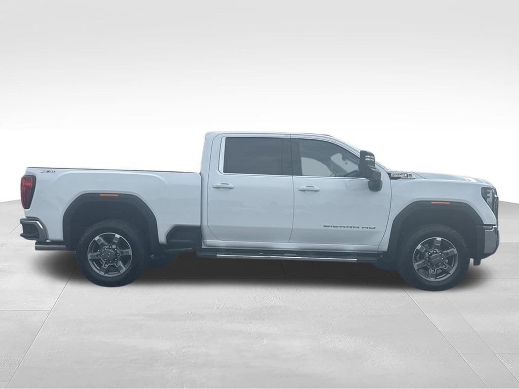 New 2026 GMC Sierra 2500 SLE w/ SLE Value Package; AWD/4WD image 2