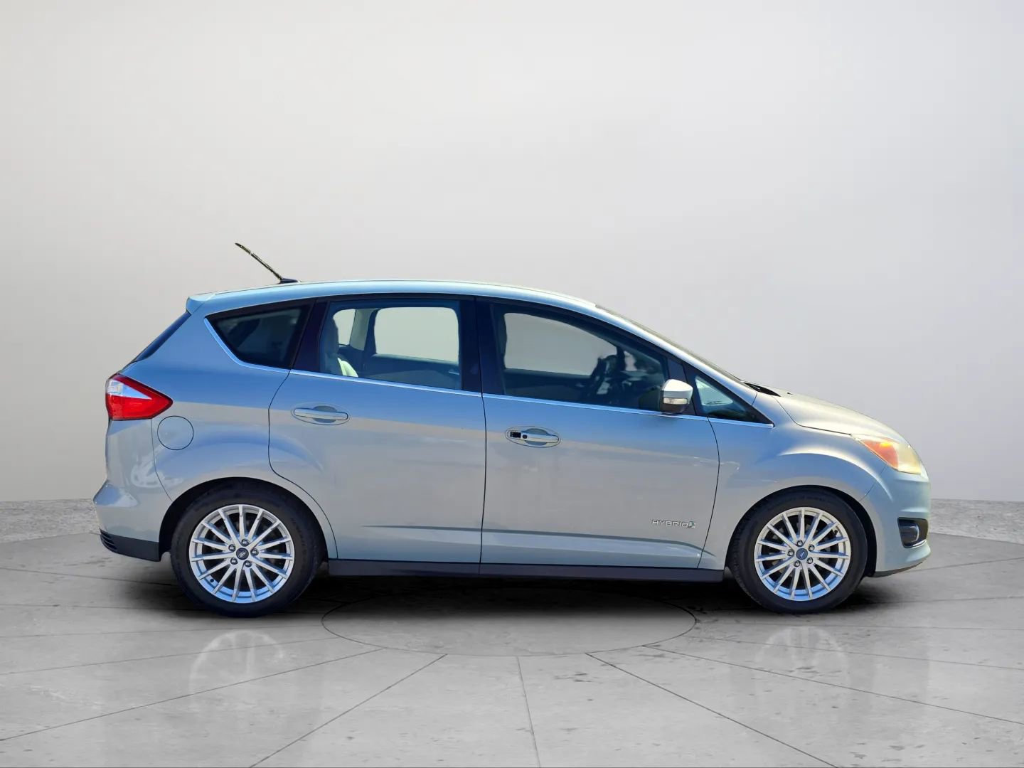 Used 2013 Ford C-MAX SEL image 12