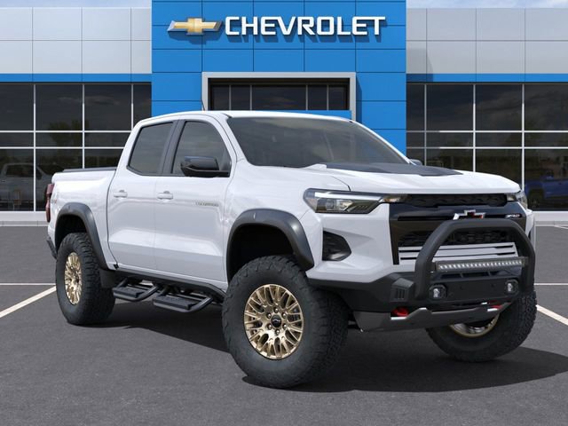 New 2025 Chevrolet Colorado ZR2 w/ Off-Road Front Bumper Package image 7