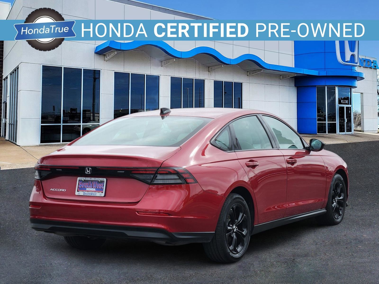 Used 2025 Honda Accord SE image 5