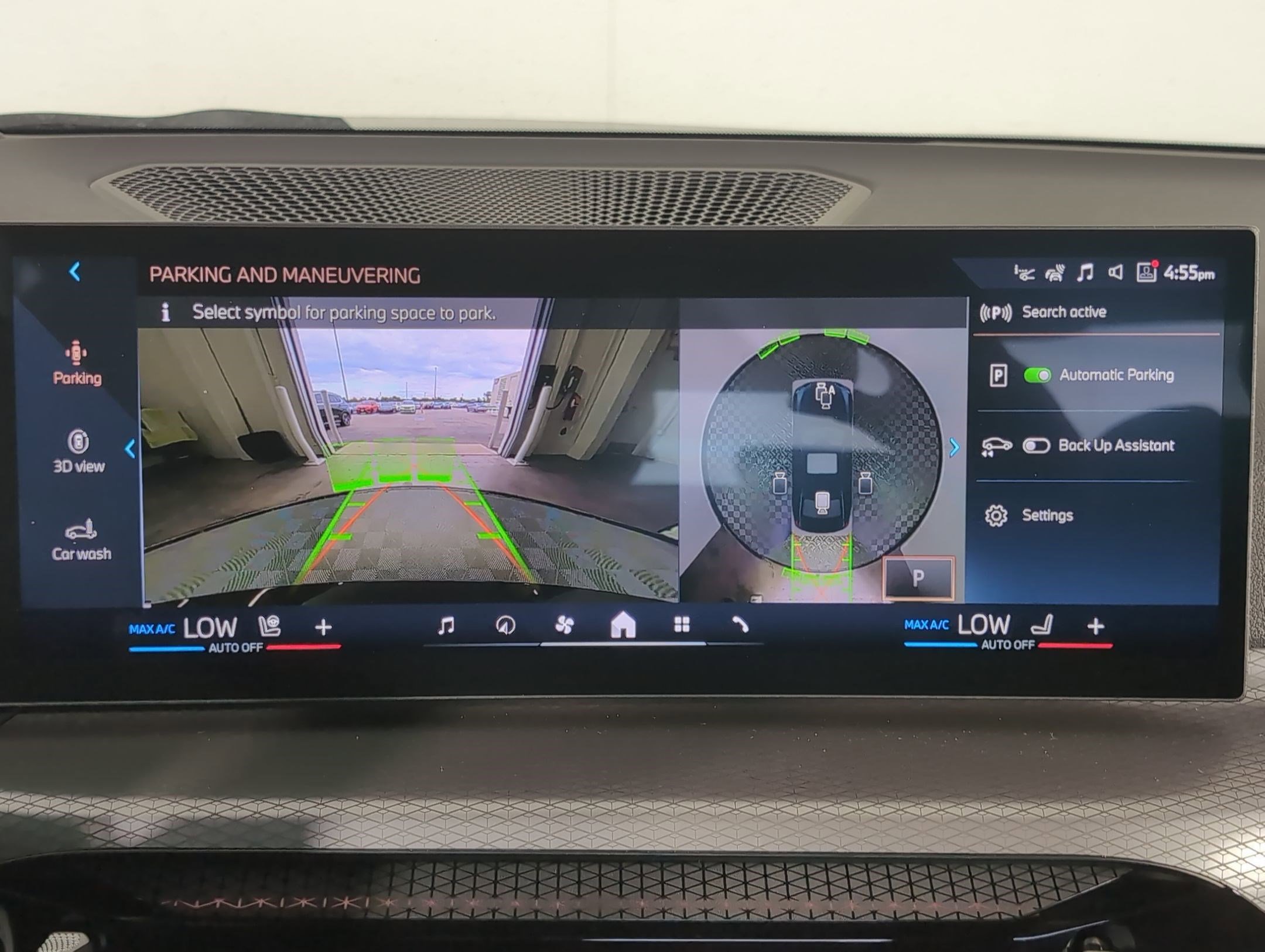 Used 2026 BMW 330i xDrive Sedan w/ Premium Package image 23