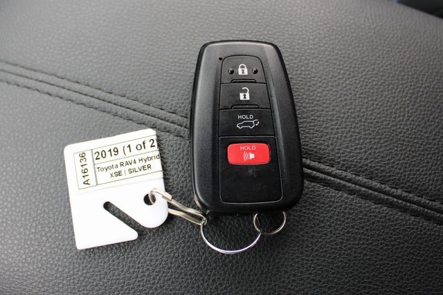 Used 2019 Toyota RAV4 XSE image 34