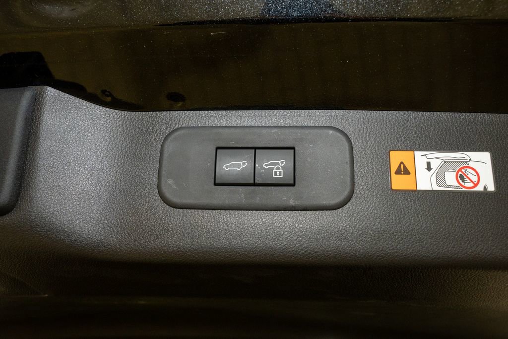 Used 2025 Lexus TX 500h AWD image 8