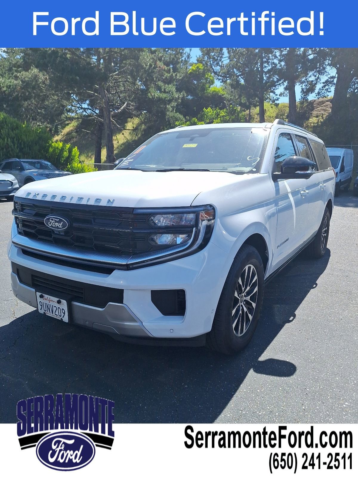 Used 2025 Ford Expedition Max Platinum AWD/4WD image 2