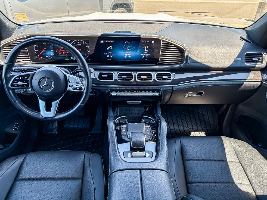 Used 2023 Mercedes-Benz GLS 450 4MATIC image 16