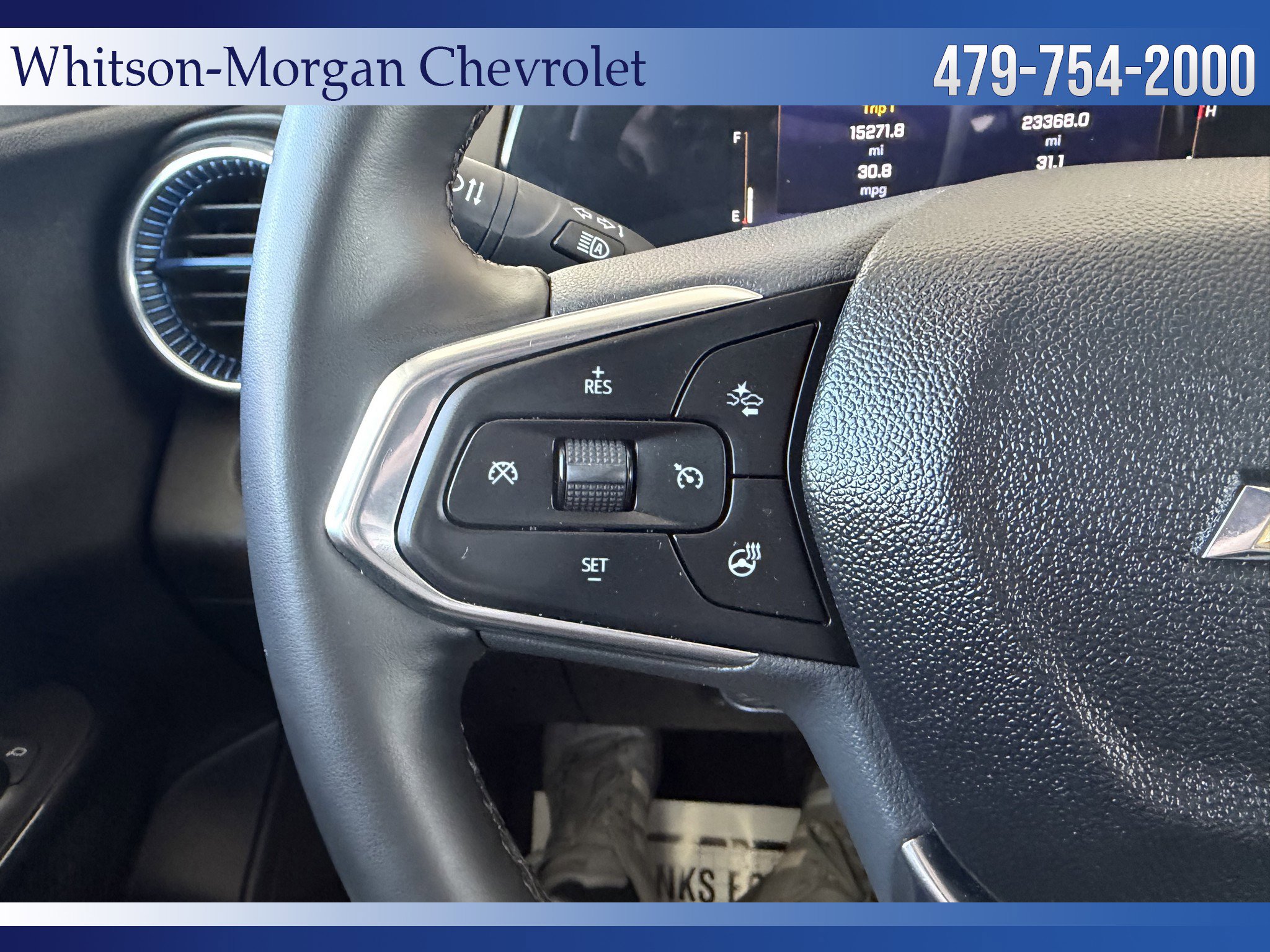 Used 2025 Chevrolet Trax LT w/ LT Convenience Package image 16