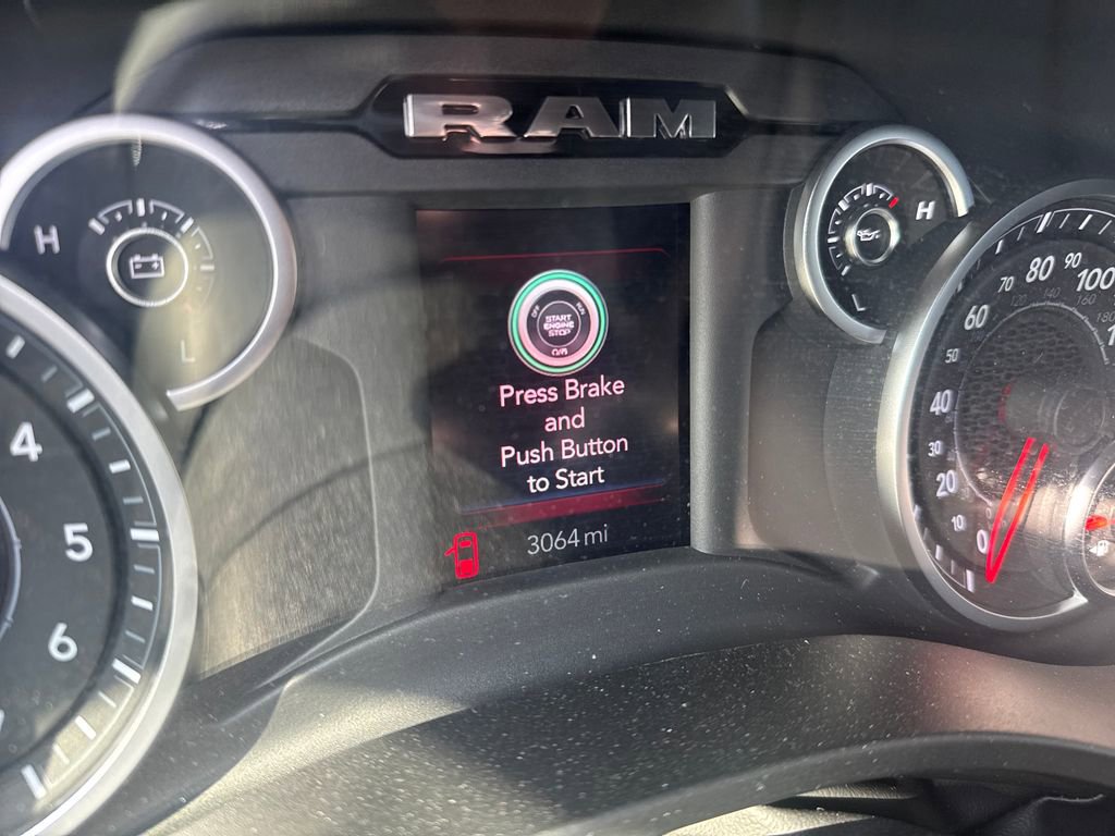 Used 2025 RAM 1500 Big Horn AWD/4WD image 10