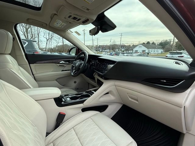 Used 2021 Buick Envision Avenir w/ Technology Package II image 15