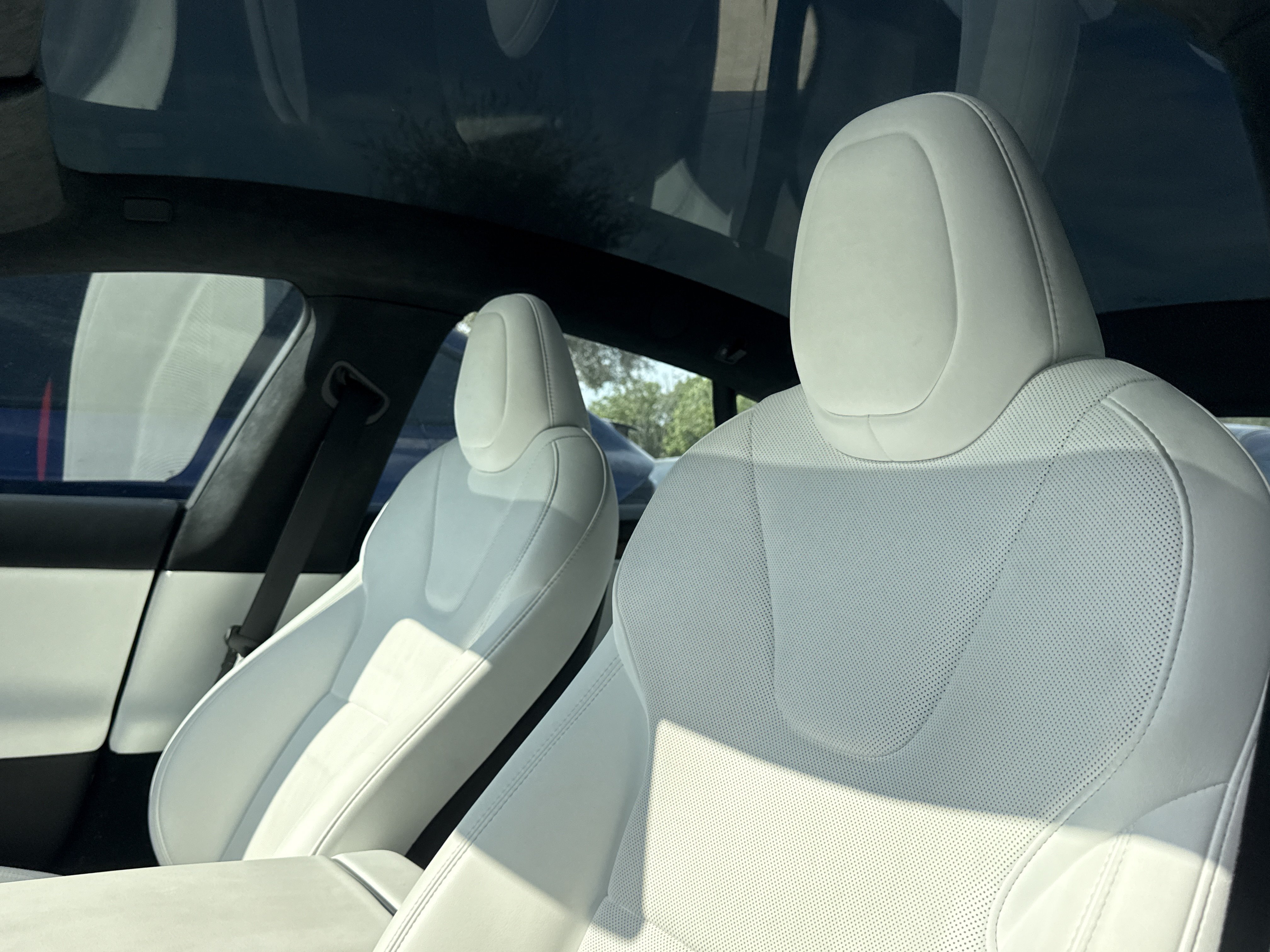 Used 2023 Tesla Model S AWD/4WD image 4