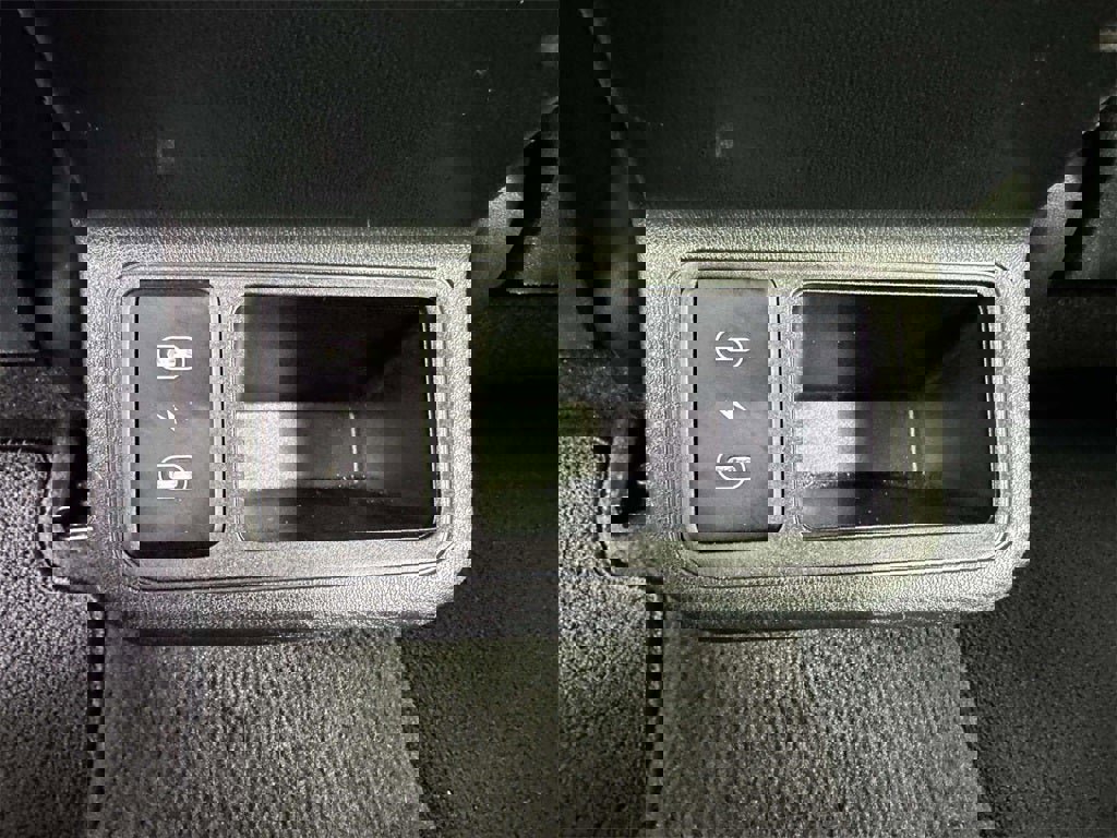 Certified 2025 Kia K4 LXS image 16