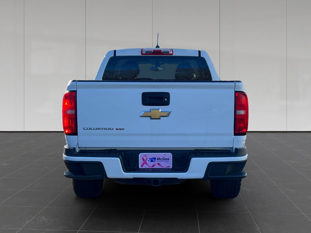 Used 2018 Chevrolet Colorado W/T w/ Custom Special Edition AWD/4WD image 4