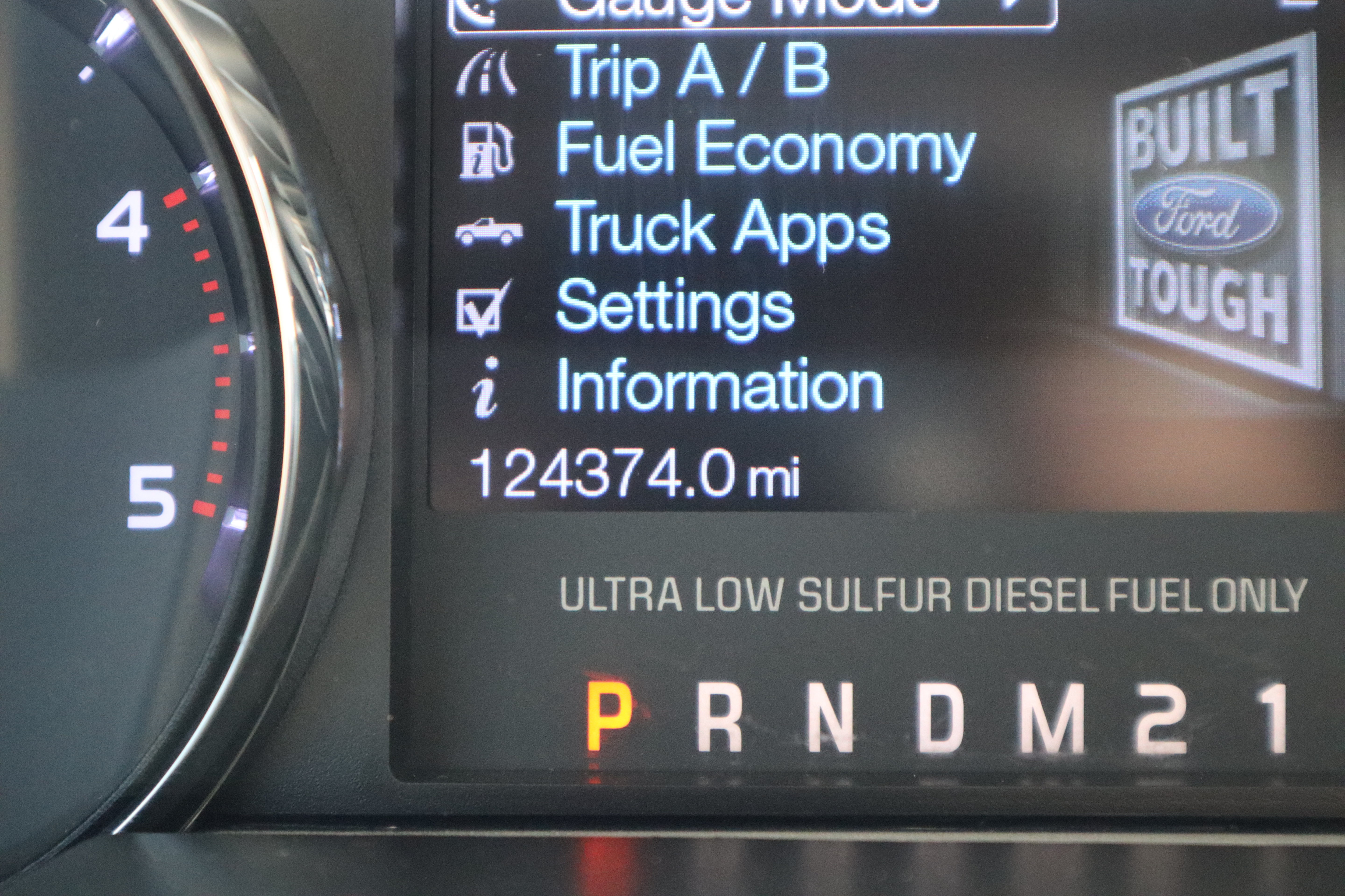 Used 2015 Ford F350 Lariat w/ Lariat Interior Package AWD/4WD image 19