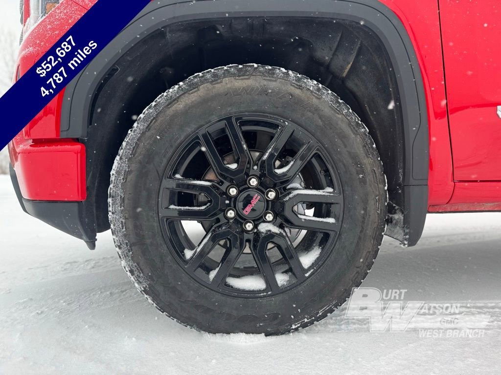 Used 2025 GMC Sierra 1500 Elevation image 11