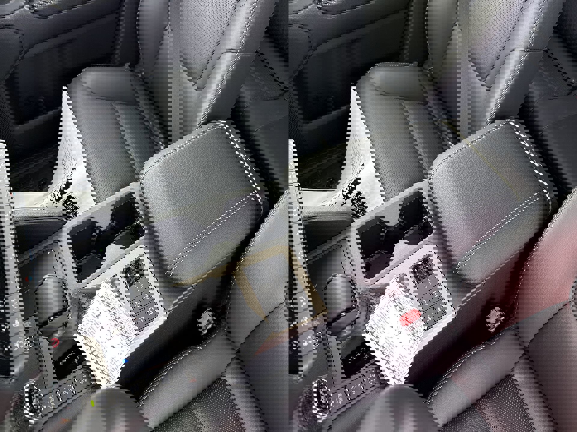 Certified 2026 Toyota Land Cruiser w/ Premium Package AWD/4WD image 23