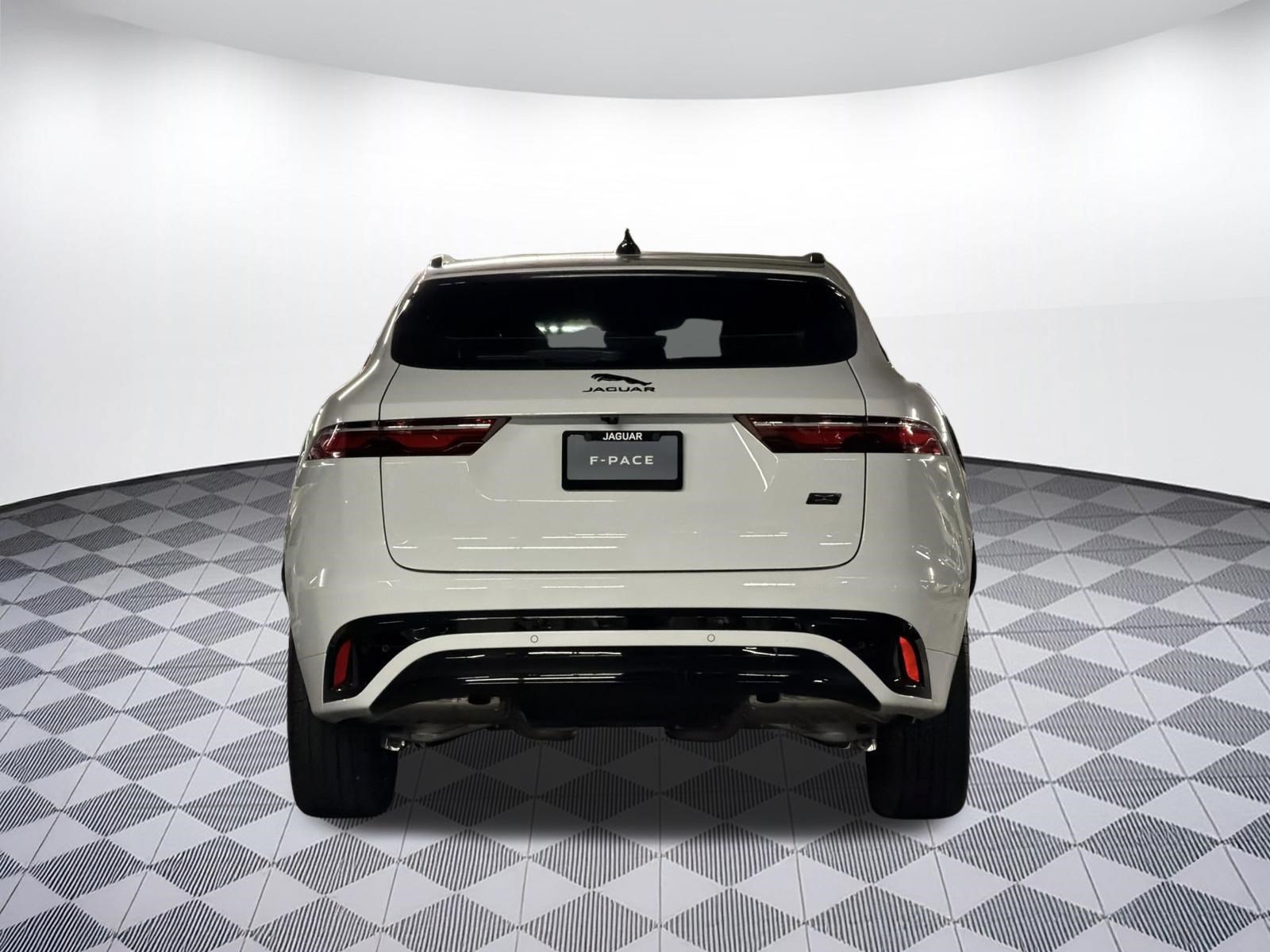 New 2026 Jaguar F-PACE R-Dynamic S AWD/4WD image 10