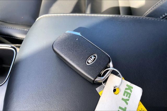 Used 2020 Kia Telluride S AWD/4WD image 12