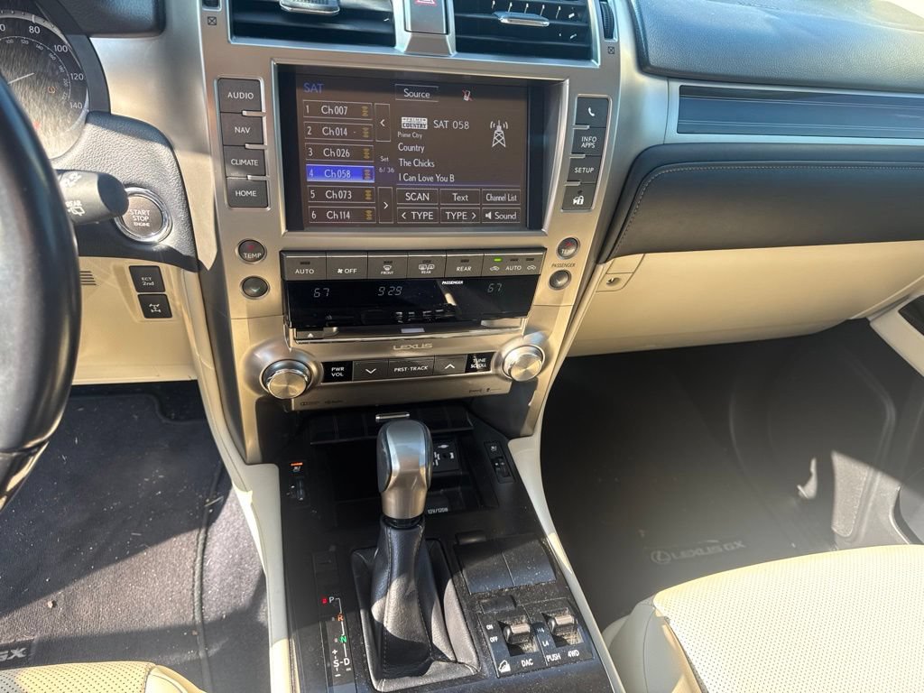 Used 2021 Lexus GX 460 Premium AWD/4WD image 12
