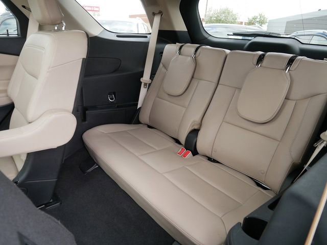 Used 2024 Ford Explorer Limited w/ Limited Technology Package AWD/4WD image 18
